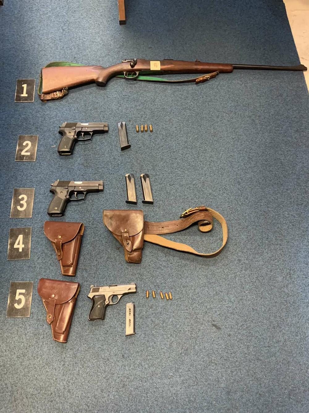 Nedeljko Babić oružje