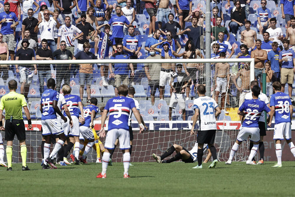 Maja Jošida postiže prvi gol za Sampdoriju, Foto: Reuters