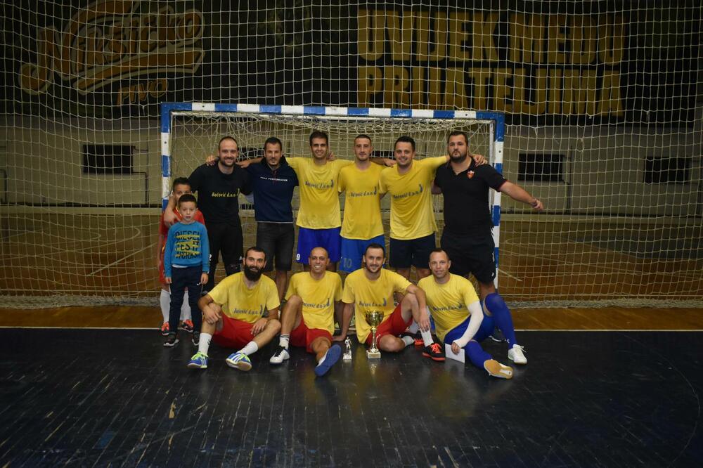 Foto: Trofej Nikšića