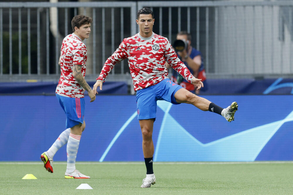 Mančester junajted pojačanjima najavio bornu za titulu, Foto: Reuters