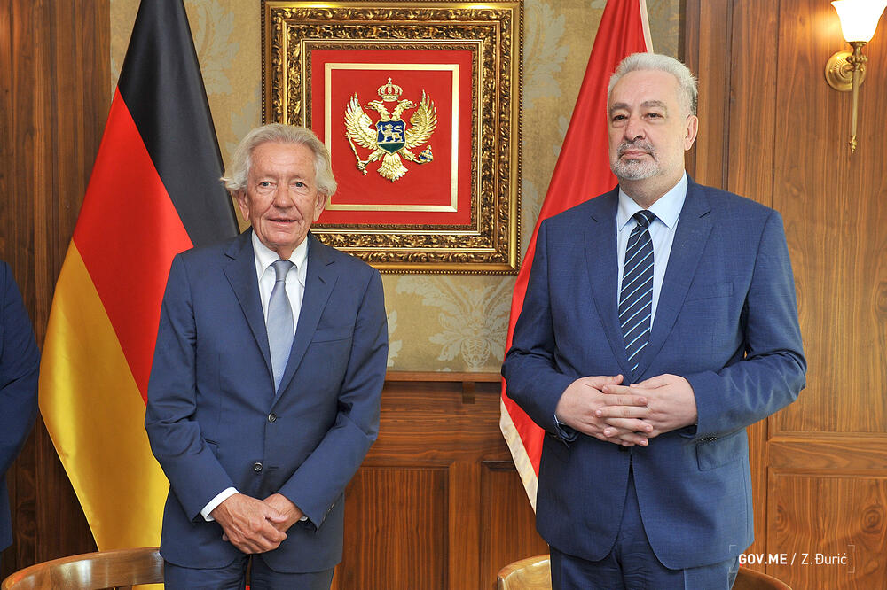 Holthof-Fertner i Krivokapić, Foto: Vlada/Zoran Đurić