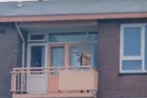 Holandija: Muškarac samostrijelom sa balkona ubio dvoje prolaznika