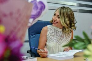 Stvarnost umotana u bajku