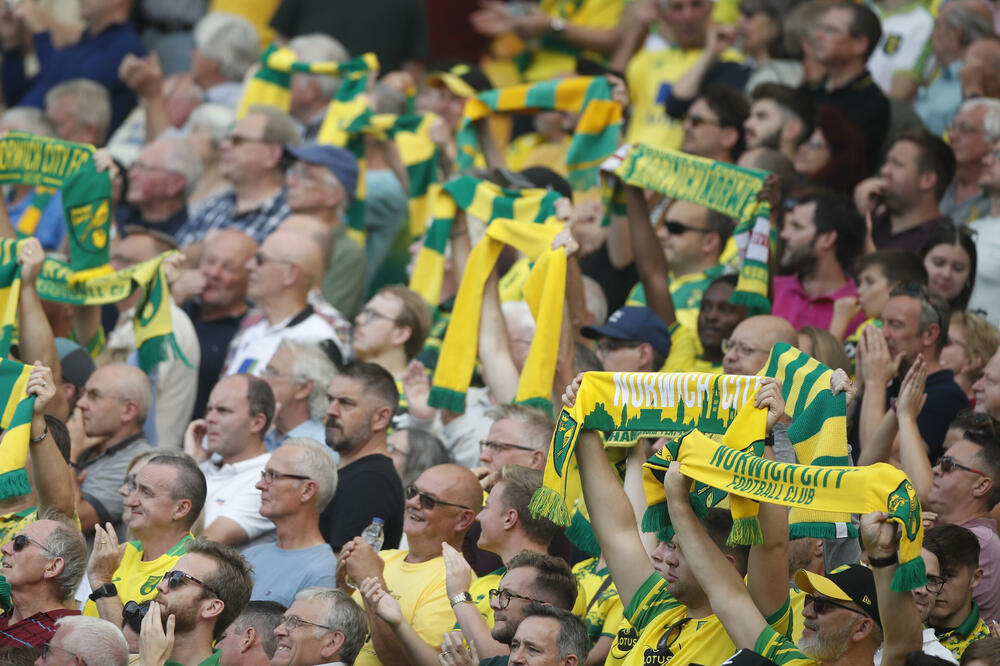 Navijači Noriča, Foto: Reuters