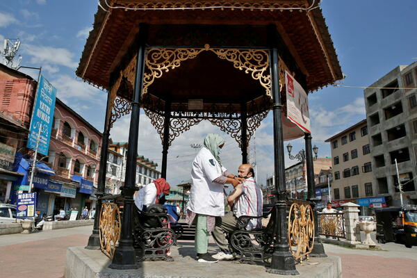 Indija će u oktobru da izveze osam miliona doza vakcine protiv...