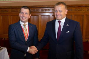 Kolar Bečiću: Ponosni smo na vaše rezultate u EU integracijama,...