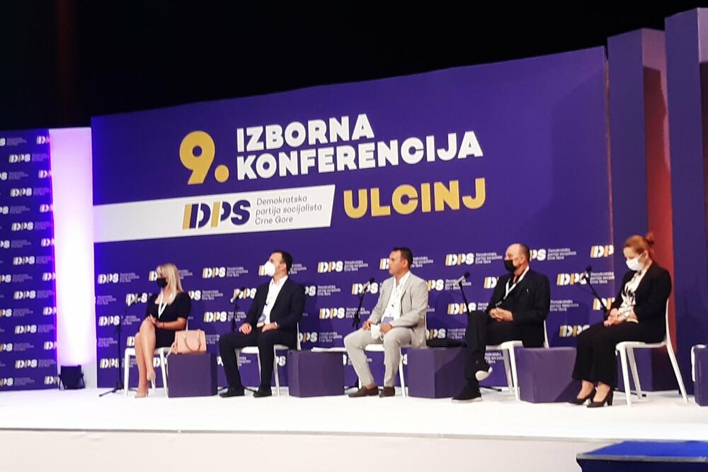 Da li je glasanje bilo namješteno: Opštinska konferencija DPS Ulcinj, Foto: DPS CG