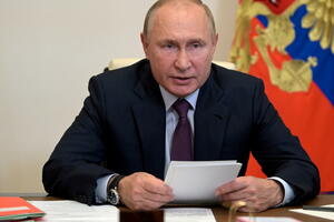 Kremlj: NATO u Ukrajini da ne pređe Putinovu "crvenu liniju"