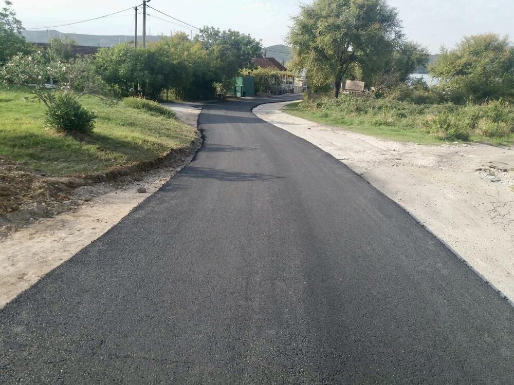 Novi asfalt kod Sportske dvorane