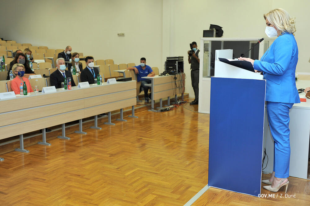 Ursula fon der Lajen