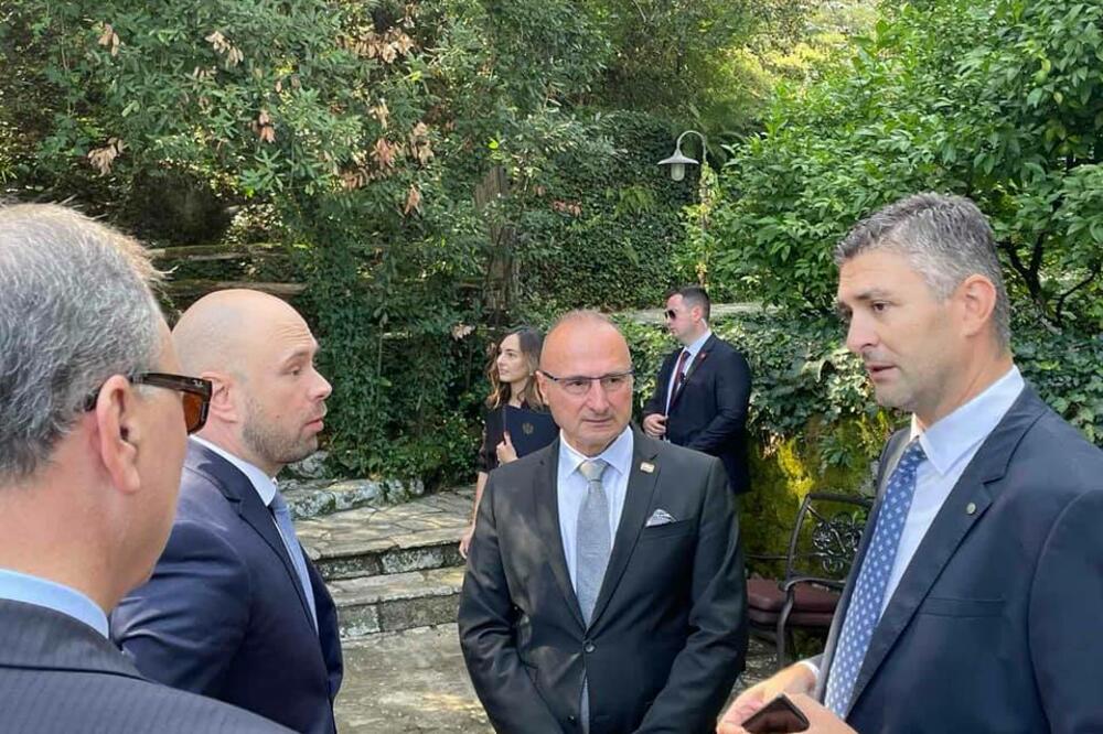 Delegacije Crne Gore i Hrvatske, Foto: Facebook