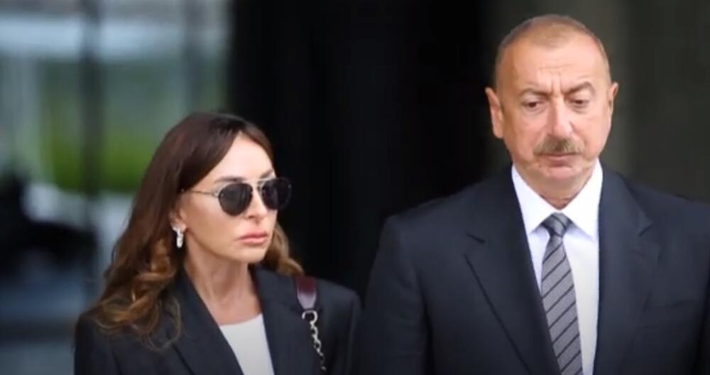 Predsjednik Azerbejdžana Ilham Alijev sa suprugom Mehriban