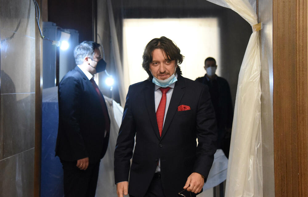 <p>Na sjednici skupštinskog odbora je trebalo da se nastave kontrolna saslušanja povodom postupanja pripadnika policije, bezbjednosnog sektora i odbrane na Cetinju, 4. i 5. septembra</p>