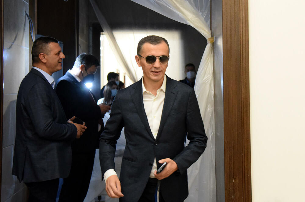 <p>Na sjednici skupštinskog odbora je trebalo da se nastave kontrolna saslušanja povodom postupanja pripadnika policije, bezbjednosnog sektora i odbrane na Cetinju, 4. i 5. septembra</p>