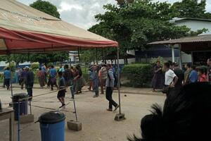 Antivakcinaši u selu u Gvatemali napali medicinske sestre i držali...