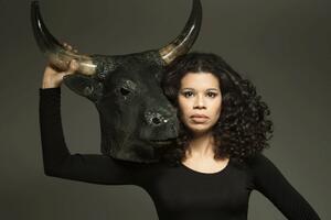 Uvijek me zanima ono što je u tami