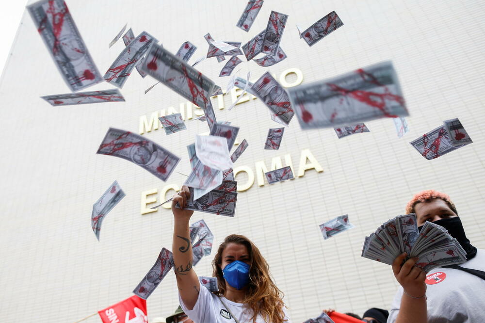Protesti u Brazilu povodom otkrića iz Pandora papira, Foto: REUTERS