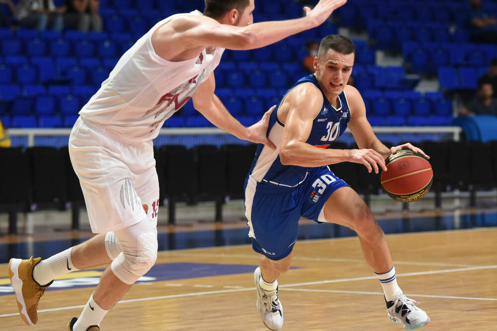 Ozbiljnim pristupom do pobjede: Petar Popović, Foto: SAVO PRELEVIC