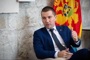 Bečić: Tivat predstavlja jednu od najatraktivnijih turističkih,...