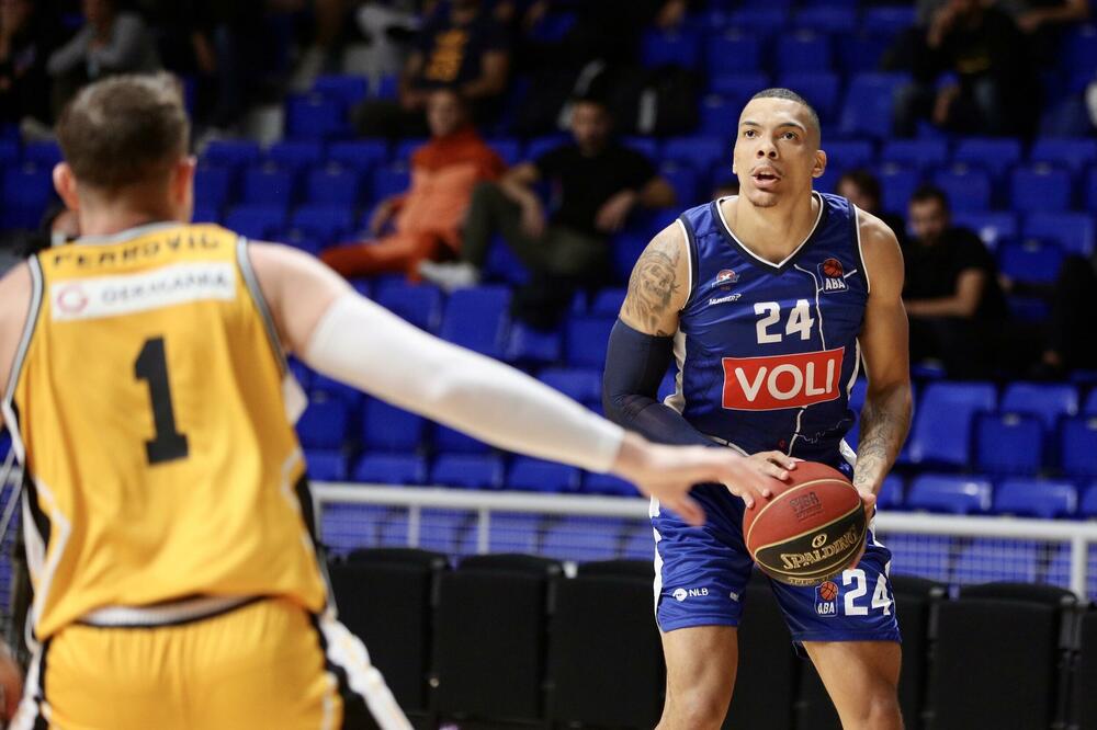 Dao sedam poena na debiju: Džejkob Vajli, Foto: KK Budućnost Voli