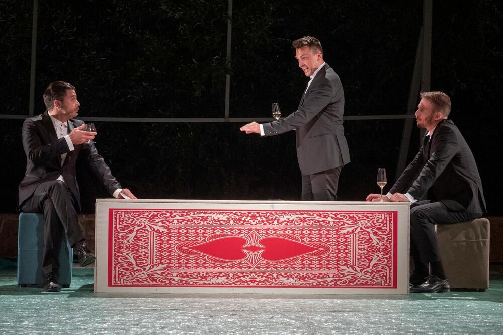 Scena iz predstave "Zelena čoja Montenegra", Foto: Slaven Vilus - Grad teatar