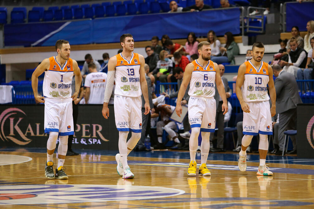 Veliko iskušenje u Istanbulu: Lazić, Jeremić i Gordić, Foto: KK Mornar/Media Pro
