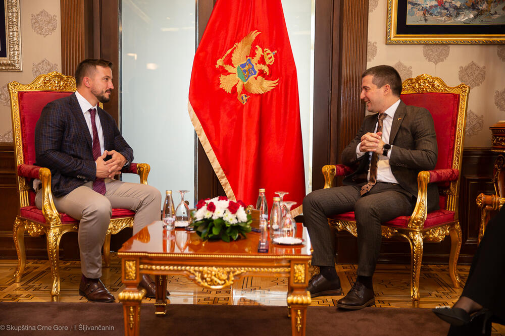 Marković i Bečić, Foto: Skupština Crne Gore/Igor Šljivančanin