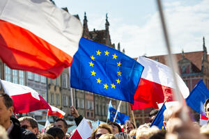 Zašto Poljaci vole EU, a glasaju za Kačinjskog?