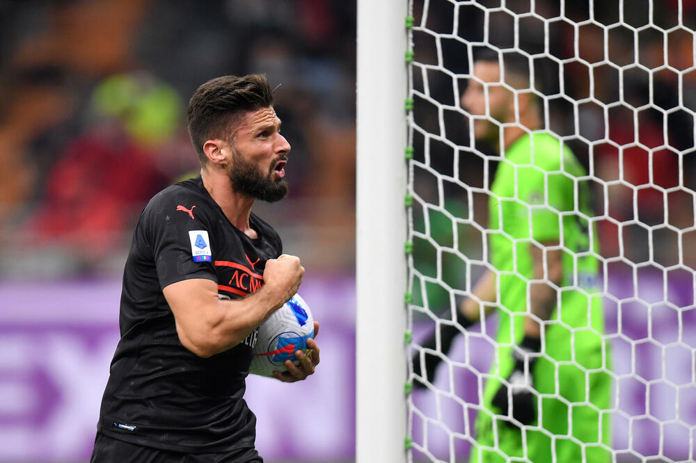 Pokrenuo preokret: Olivije Žiru slavi gol za 1:2, Foto: Reuters