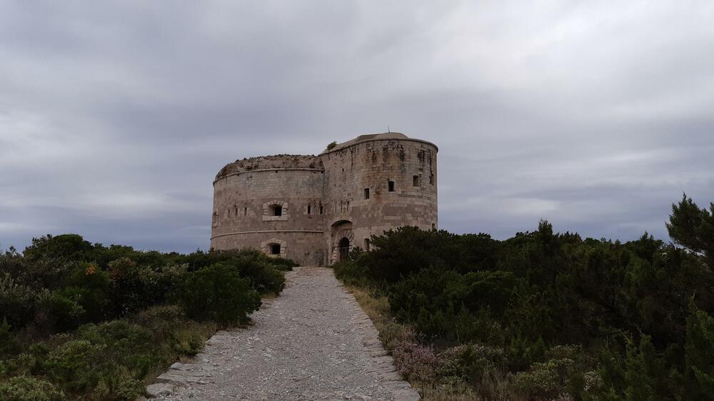 Uxlash bolimi Gifco kokrak