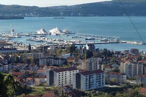 Bez saglasnosti za povećanje plata u Opštini Tivat