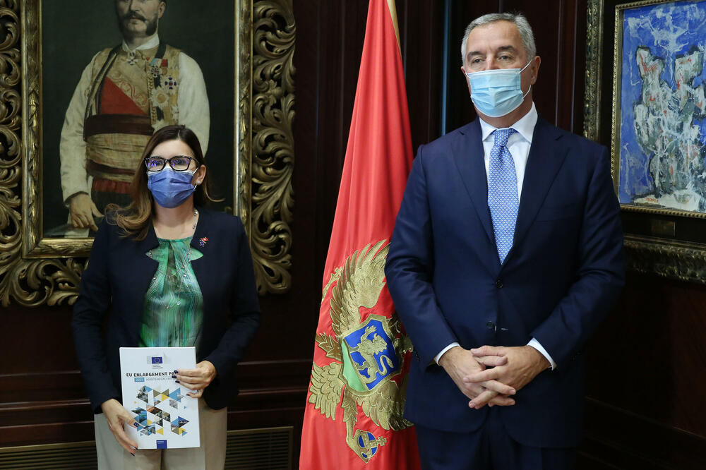 Popa i Đukanović, Foto: Kabinet predsjednika Crne Gore