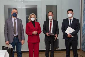 Ozvaničena saradnja IJZCG i Instituta Robert Koh