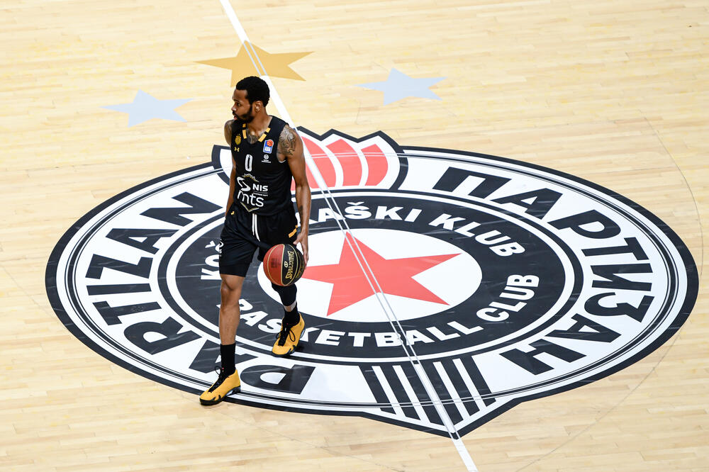 Panter je postigao 15 poena za 10 i po minuta, Foto: ABA