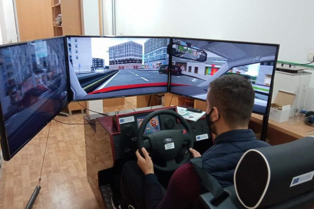 Simulator vožnje, Foto: Mašinski fakultet