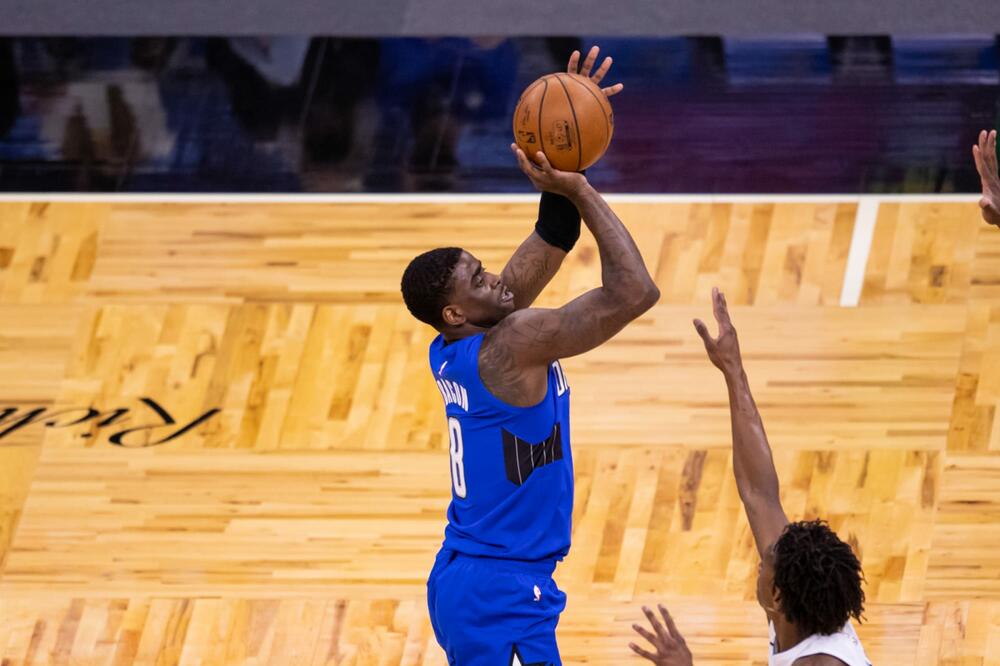 Dvejn Bejkon, Foto: Printscreen