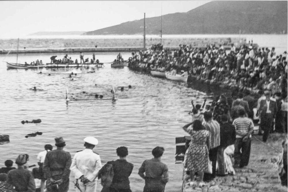 Vaterpolo meč na Škveru 1937. godine, Foto: PVK Jadran