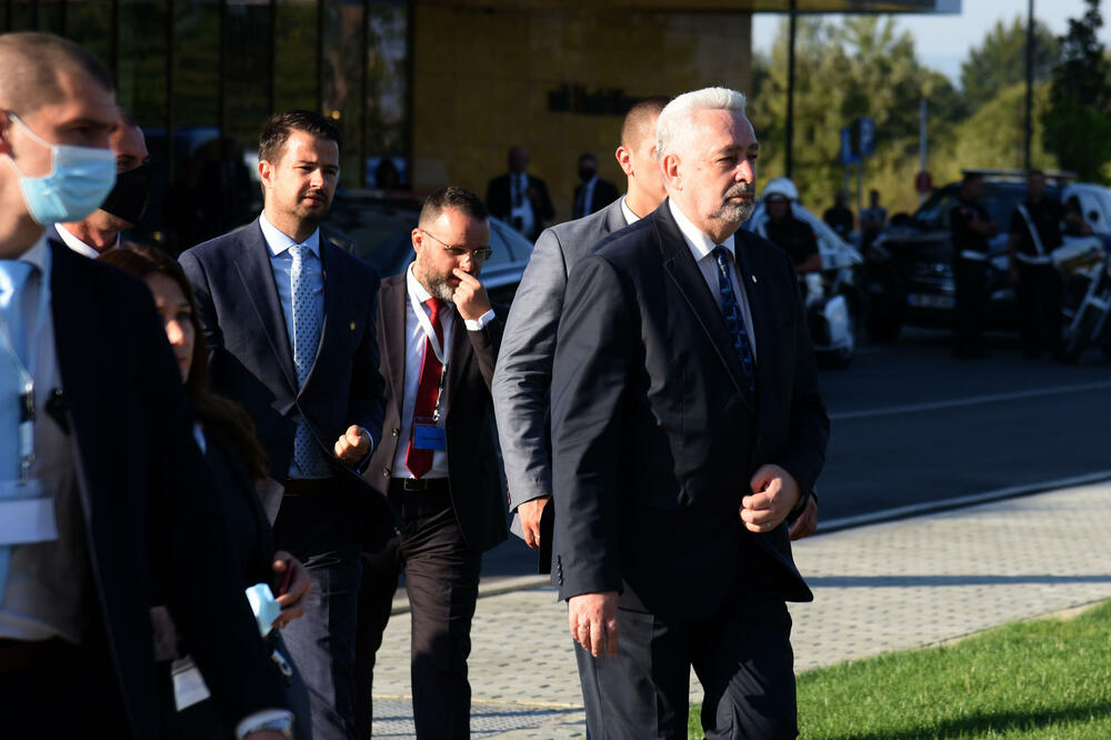 Povod Abazovićeve posjete SAD-u možda bili i razgovori o rekonstrukciji Vlade: Krivokapić, Foto: Boris Pejović