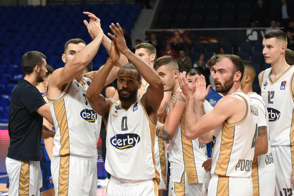Košarkaši SC Derbija, Foto: Savo Prelević