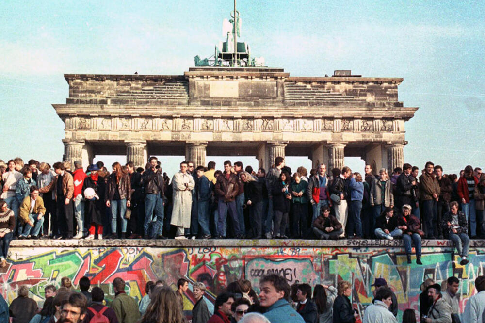Berlinski zid 1989., Foto: Reuters