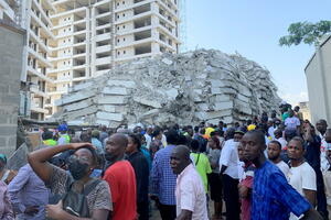 Najmanje troje mrtvih u rušenju zgrade u Nigeriji