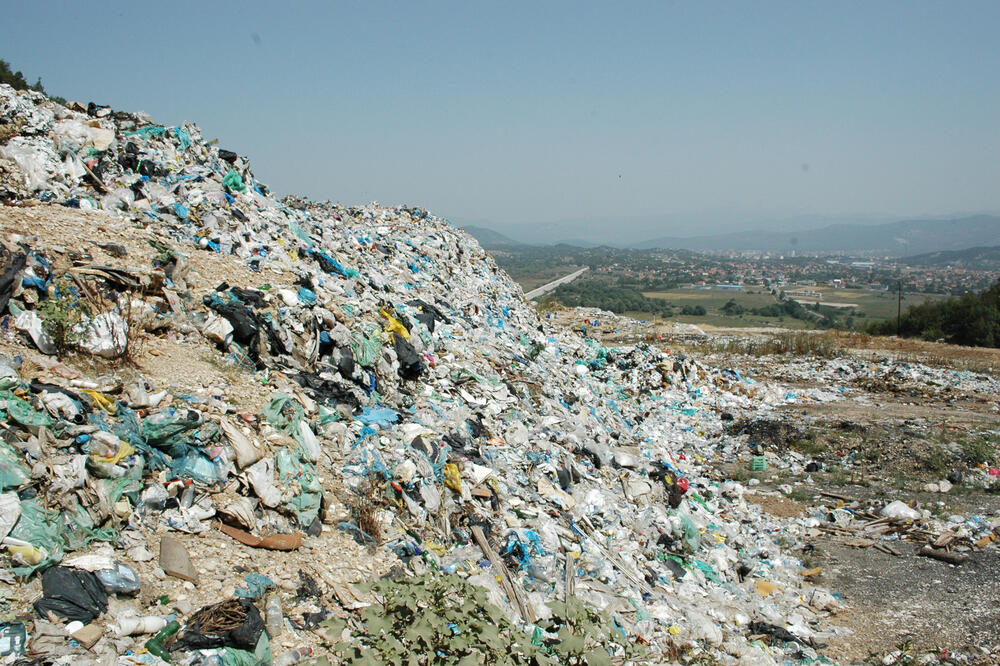 Brda otpada na deponiji Mislov do kod Nikšića (Ilustracija), Foto: Ivan Petrusic