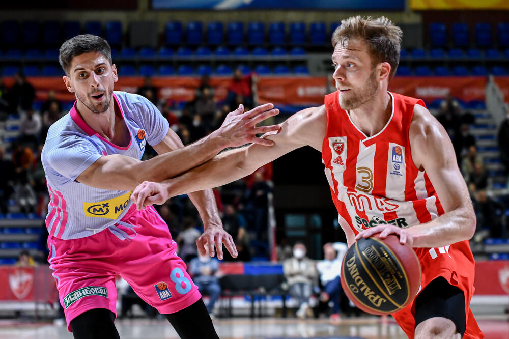 Nej Volters na utakmici sa Megom, Foto: ABA liga/Dragana Stjepanović