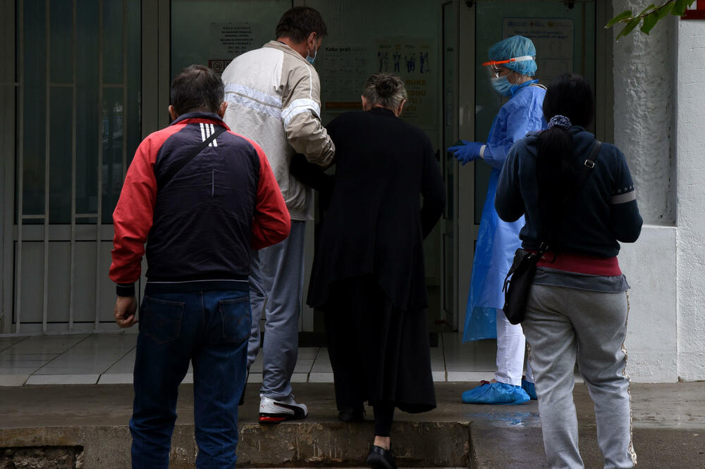 Žalbe zbog nedostatka antibiotika u domovima zdravlja, Montefarm tvrdi da je snadbijevanje najracionalnije, Foto: Luka Zekovic