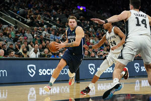 Poraz Denvera, Jokić promašio šut za produžetak, dabl-dabl Dončića