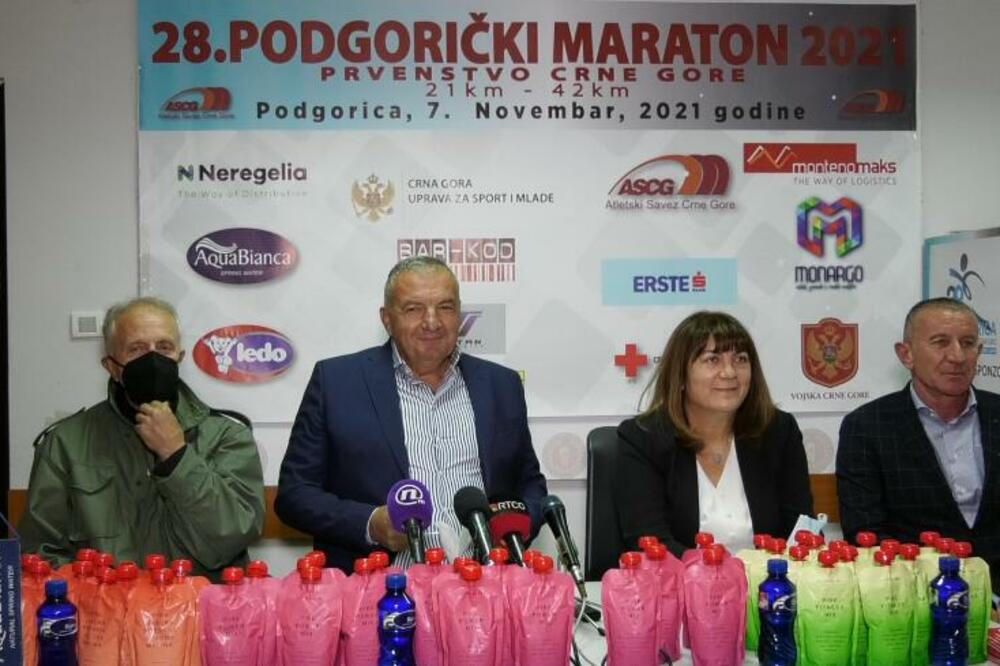 Sa konferencije, Foto: Media biro