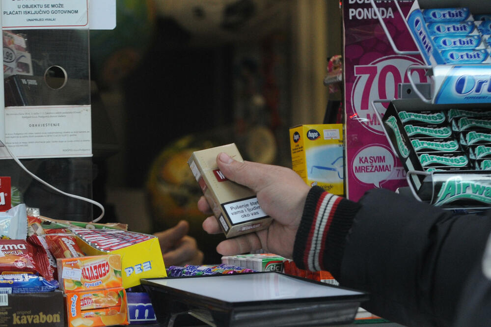 Legalni zastupnici zabrinuti zbog mogućeg rasta sivog tržišta (Ilustracija), Foto: Savo Prelevic