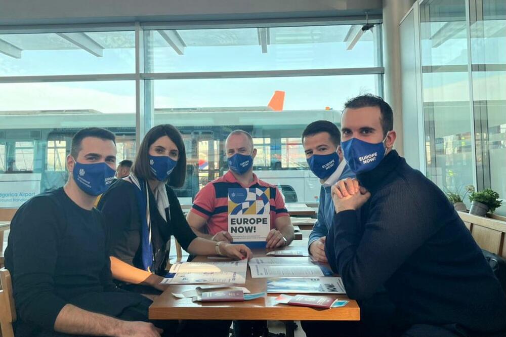 Delegacija Vlade Crne Gore, Foto: MEK