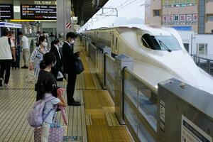 Japan i željeznica: Mašinovođa tužio firmu zbog smanjenja plate od...
