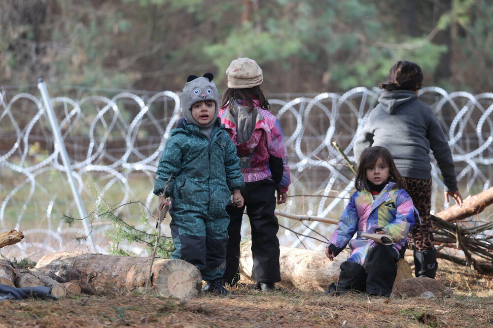 Djeca migranti na granici Poljske i Bjelorusije, Foto: Reuters